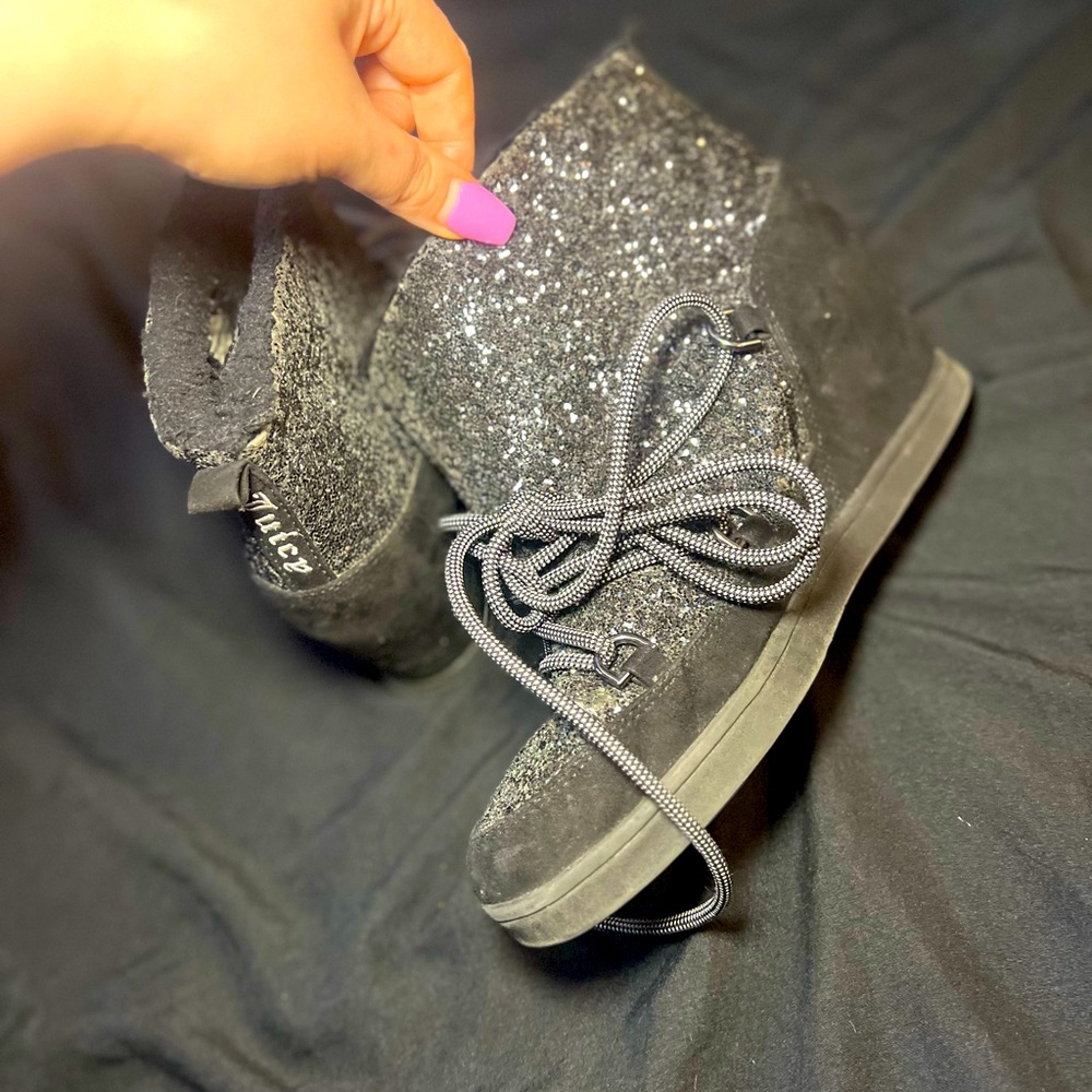 Juicy couture sparkle heel boots